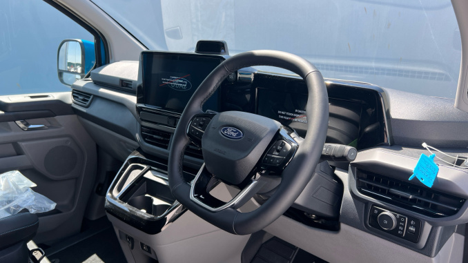 Ford Transit Custom 320 L1 Petrol Fwd 2.5 PHEV 232ps H1 Double Cab Van Sport Auto [NI] - Image 11